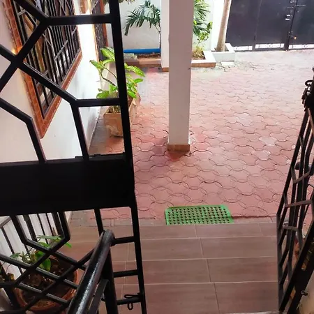 Phee Home Mombasa Exterior photo